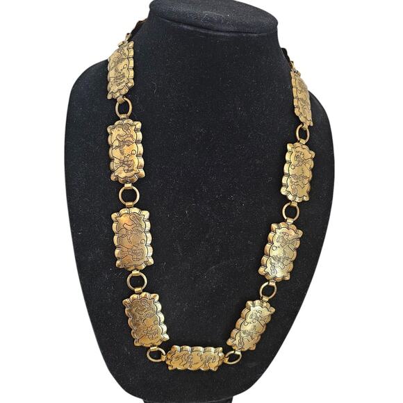 Vtg Brass Panel Linked Belt, Pressed Brass Linked Belt with Theater Actor Scenes - Picture 1 of 4